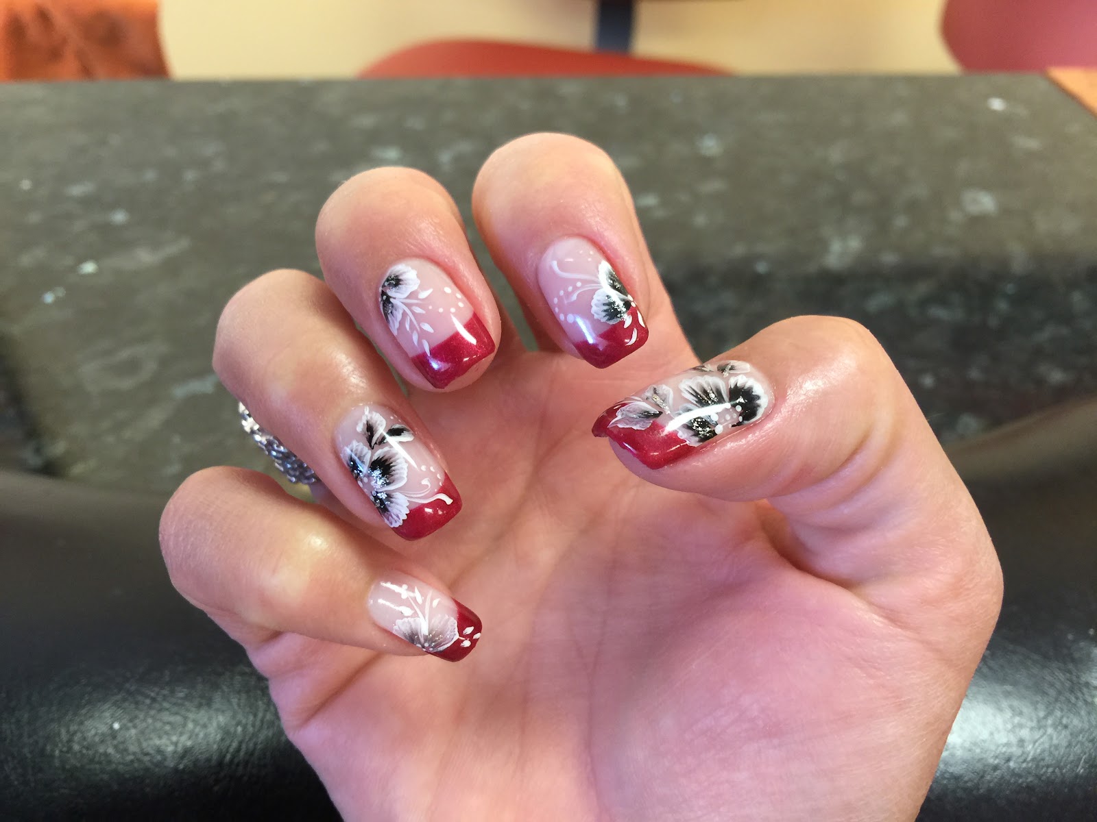 iNail Bar nail photo 5